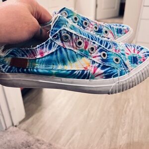 Blowfish Colorful Tie-Dye Women's Sneakers